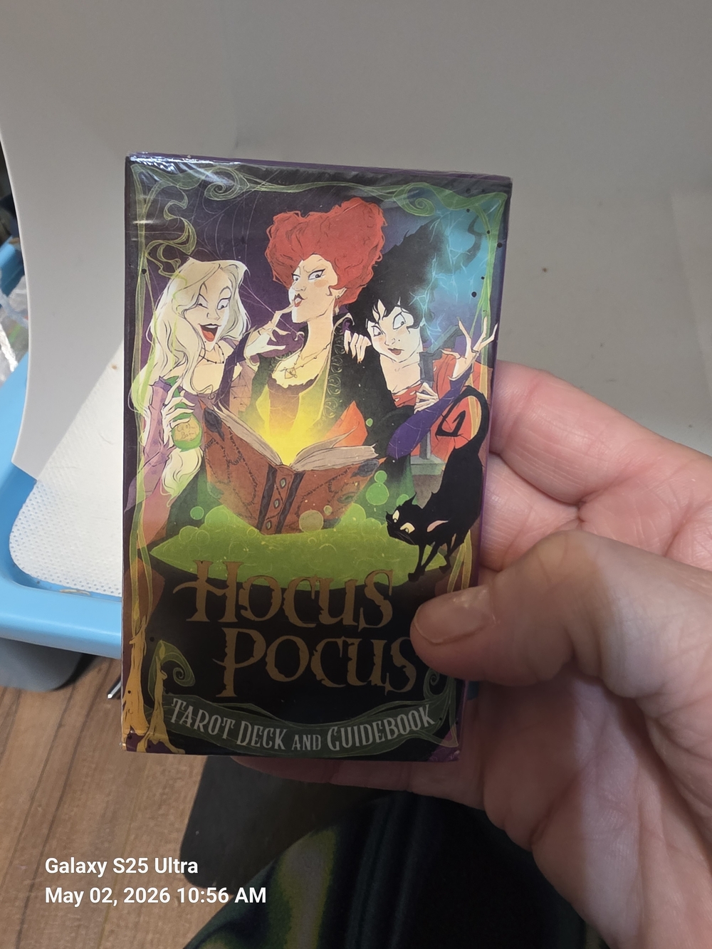 Hocus Pocus Tarot Deck and Guidebook - Multicolor